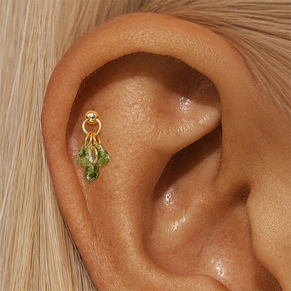 Jasmina – Orecchini in oro dalla sobria raffinatezza.