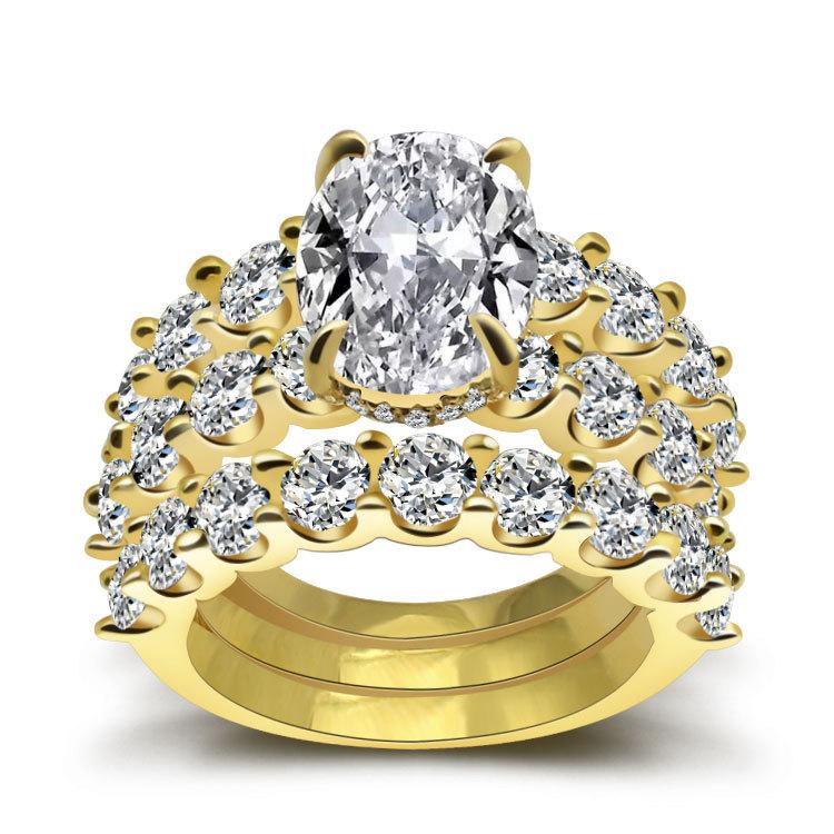 Greta – Anello in argento con diamanti e ornamento.