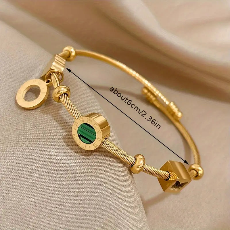 Annika – Bracciale in oro con maglie delicate.