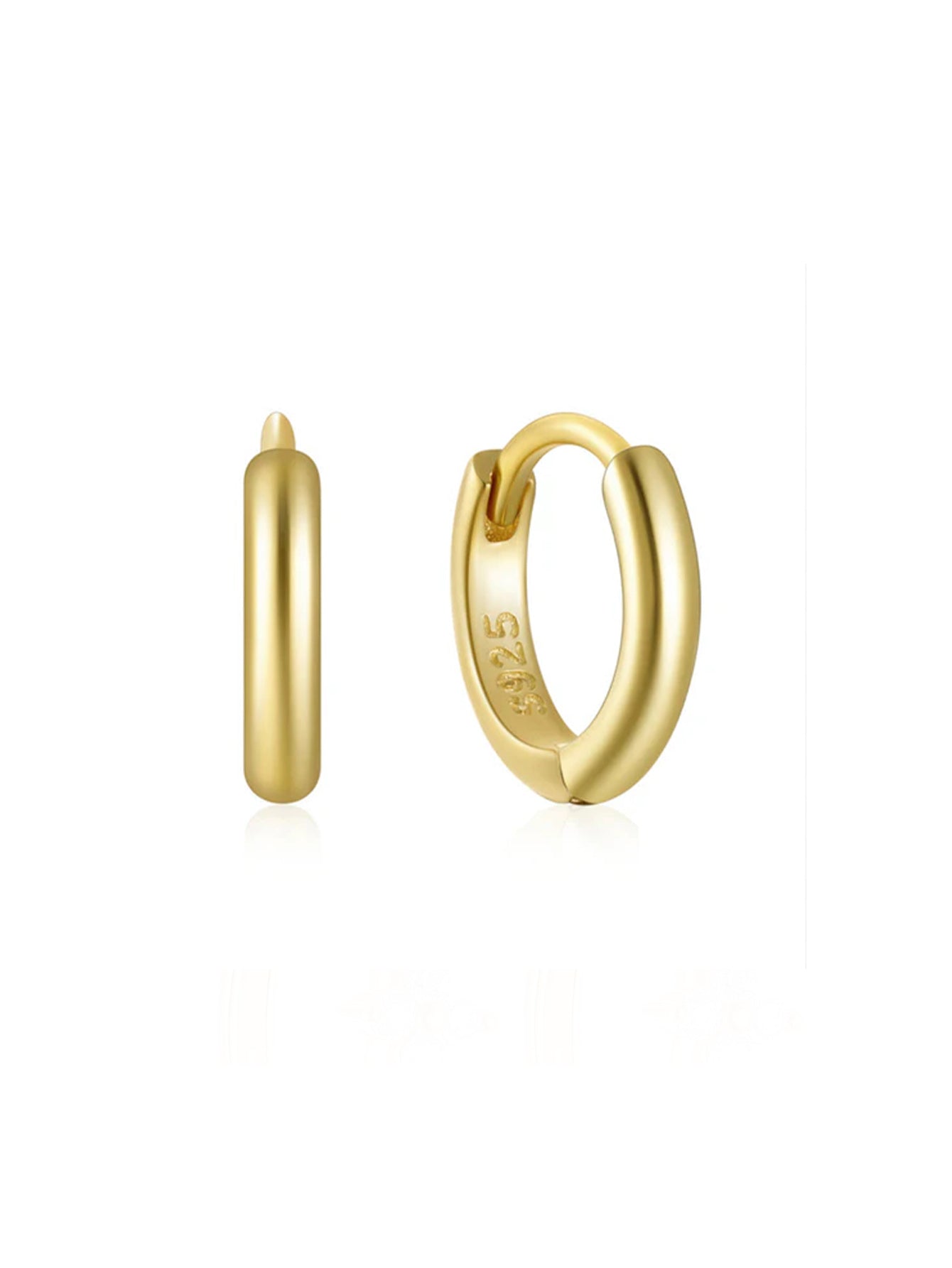 Elena – Orecchini in oro con superficie strutturata.