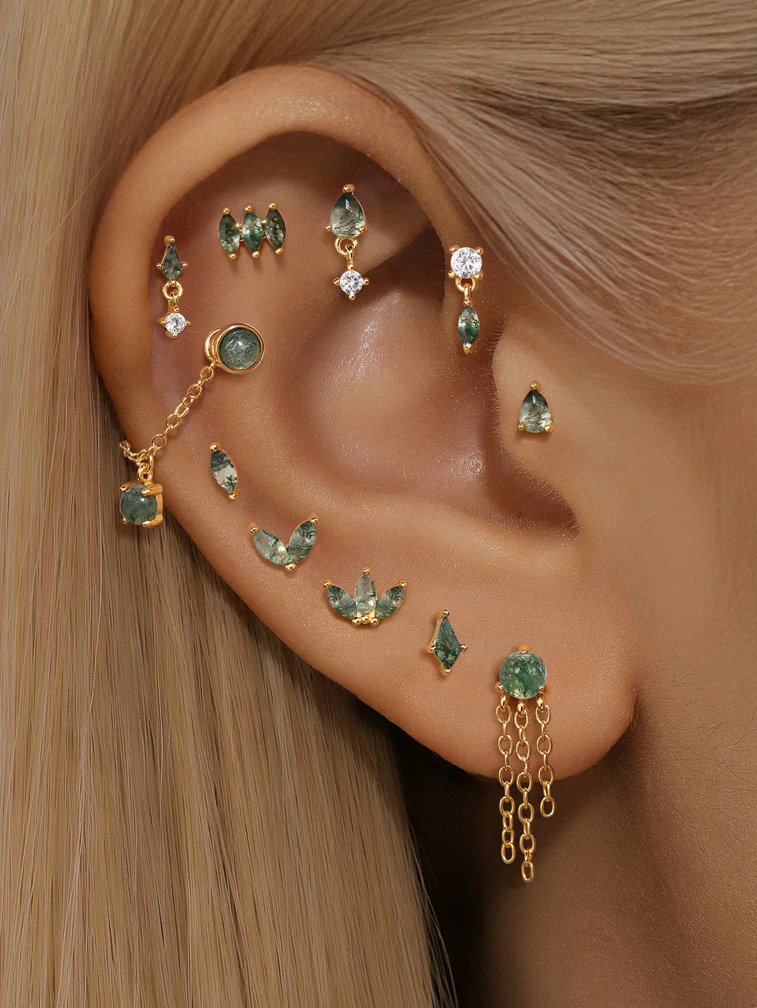 Sofie-Marie – Jemné zlaté náušnice s pohybem.