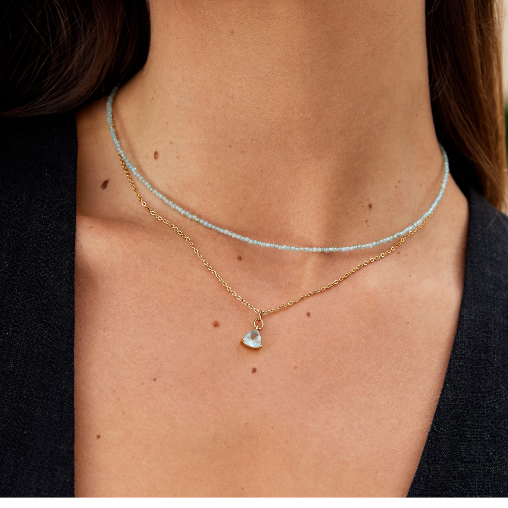 Marlena – Collana dorata con pendente geometrico