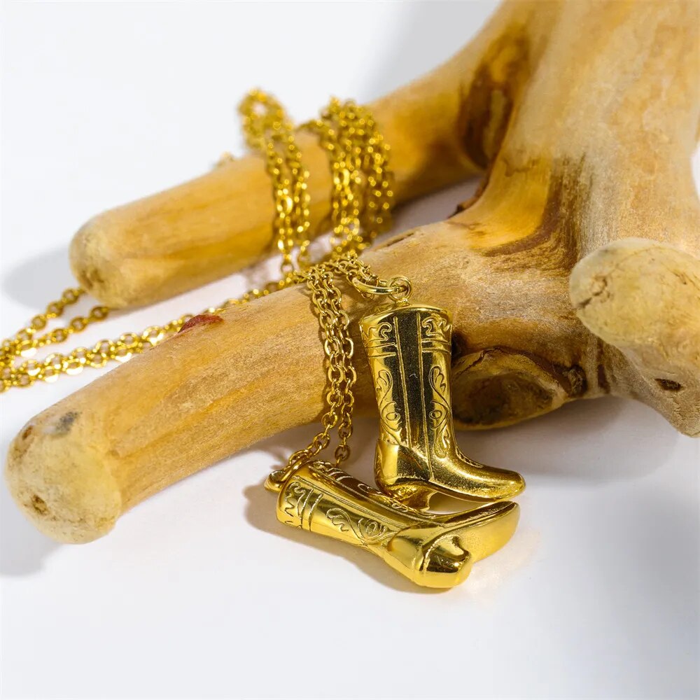 Jasmina – Collana dorata con pendente a iniziale