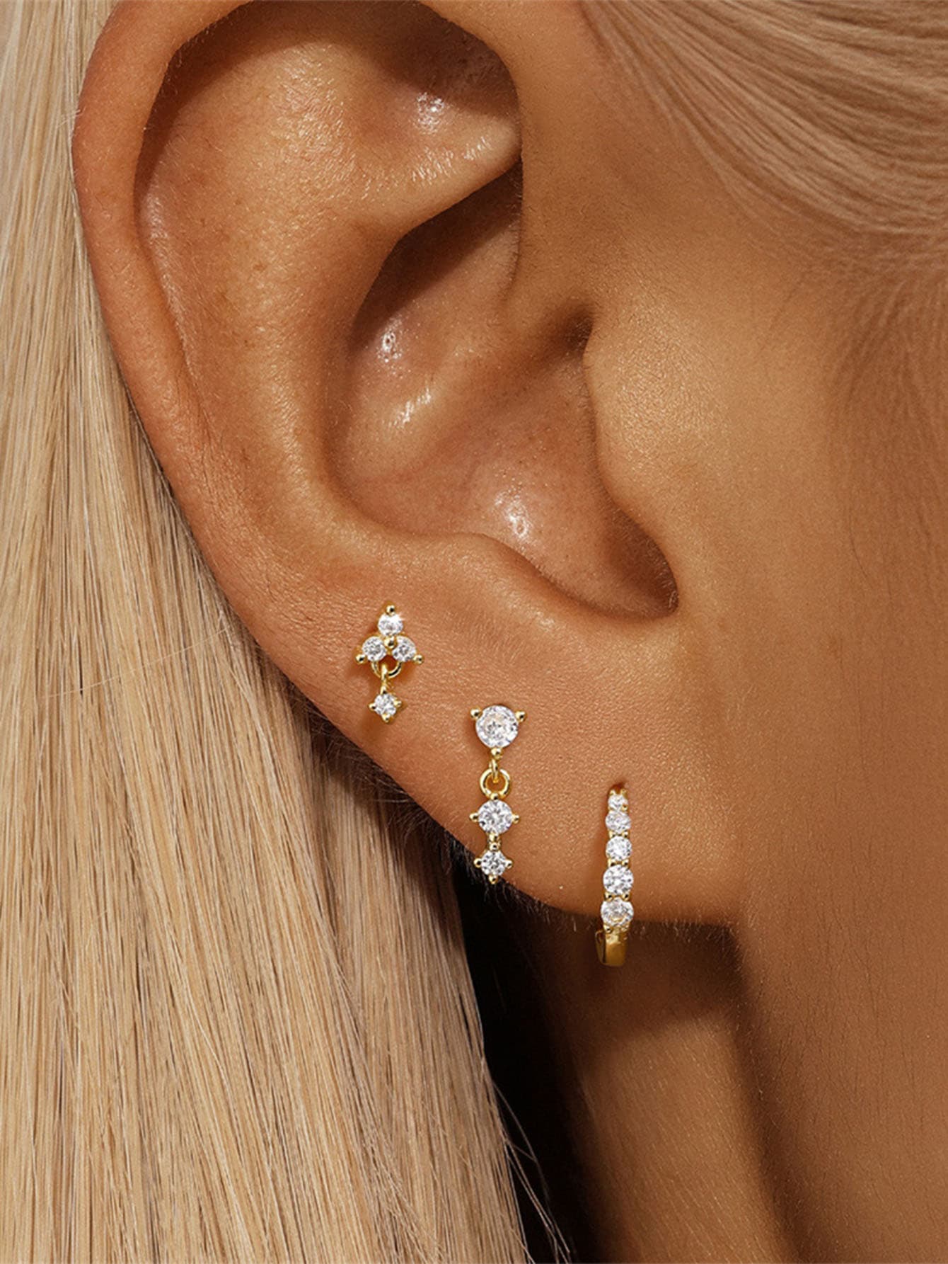 Eva – Orecchini in oro con semplice lucentezza