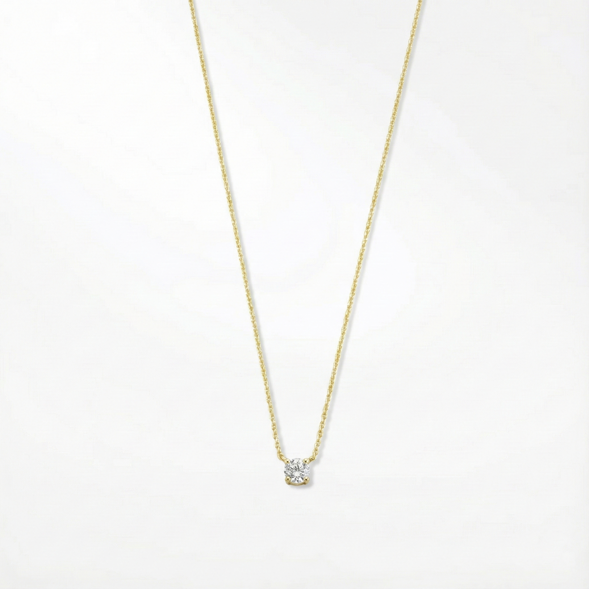 Collana Klára con pietra moissanite
