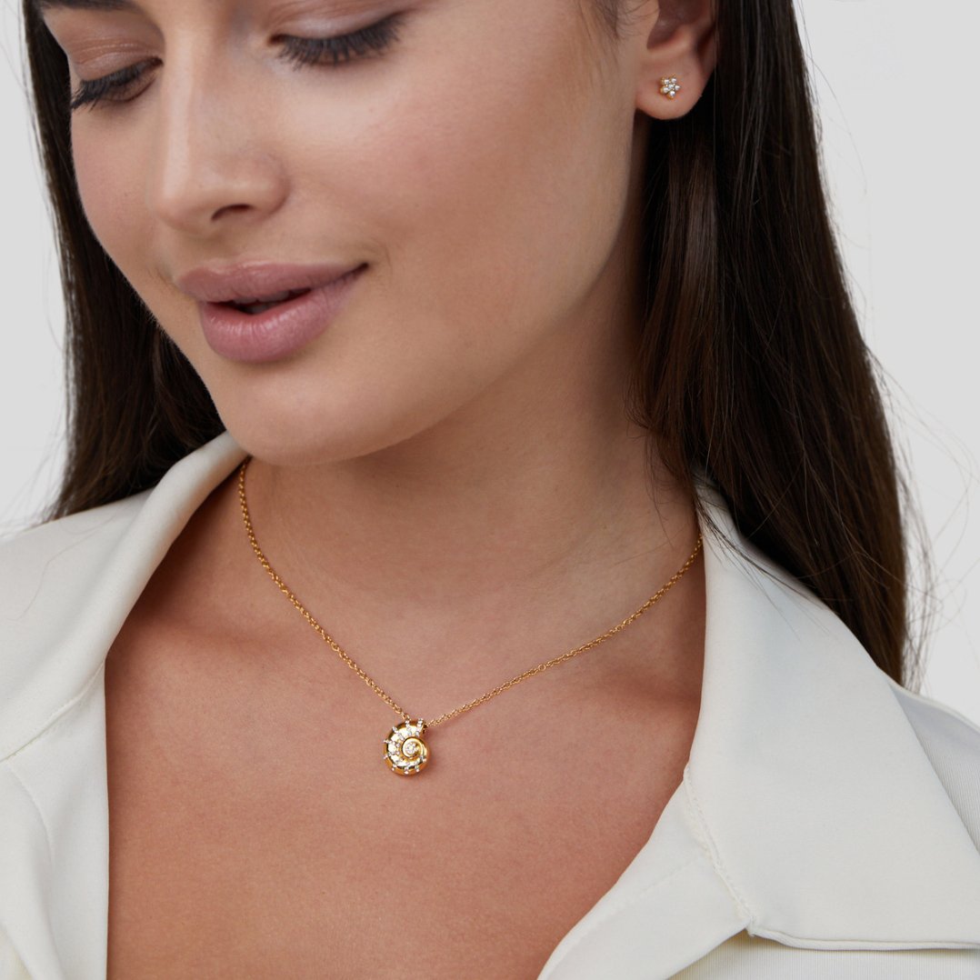 Rosalie – Collana dorata con cuore