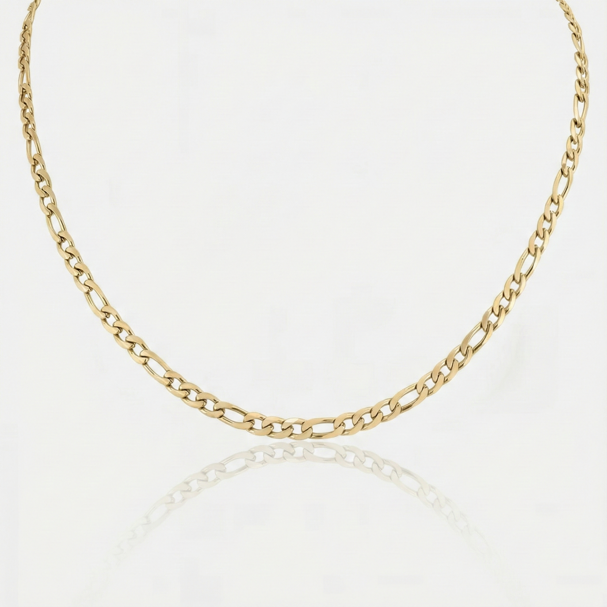 Valerie – Collana dorata con struttura semplice a maglie