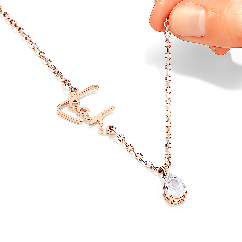 Livia – Collana dorata con pendente turchese