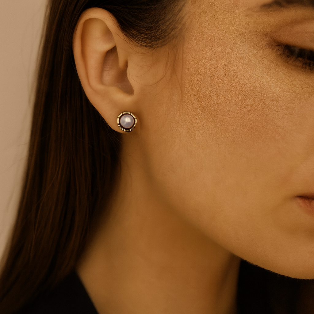 Yvonne – Orecchini eleganti con perla nera