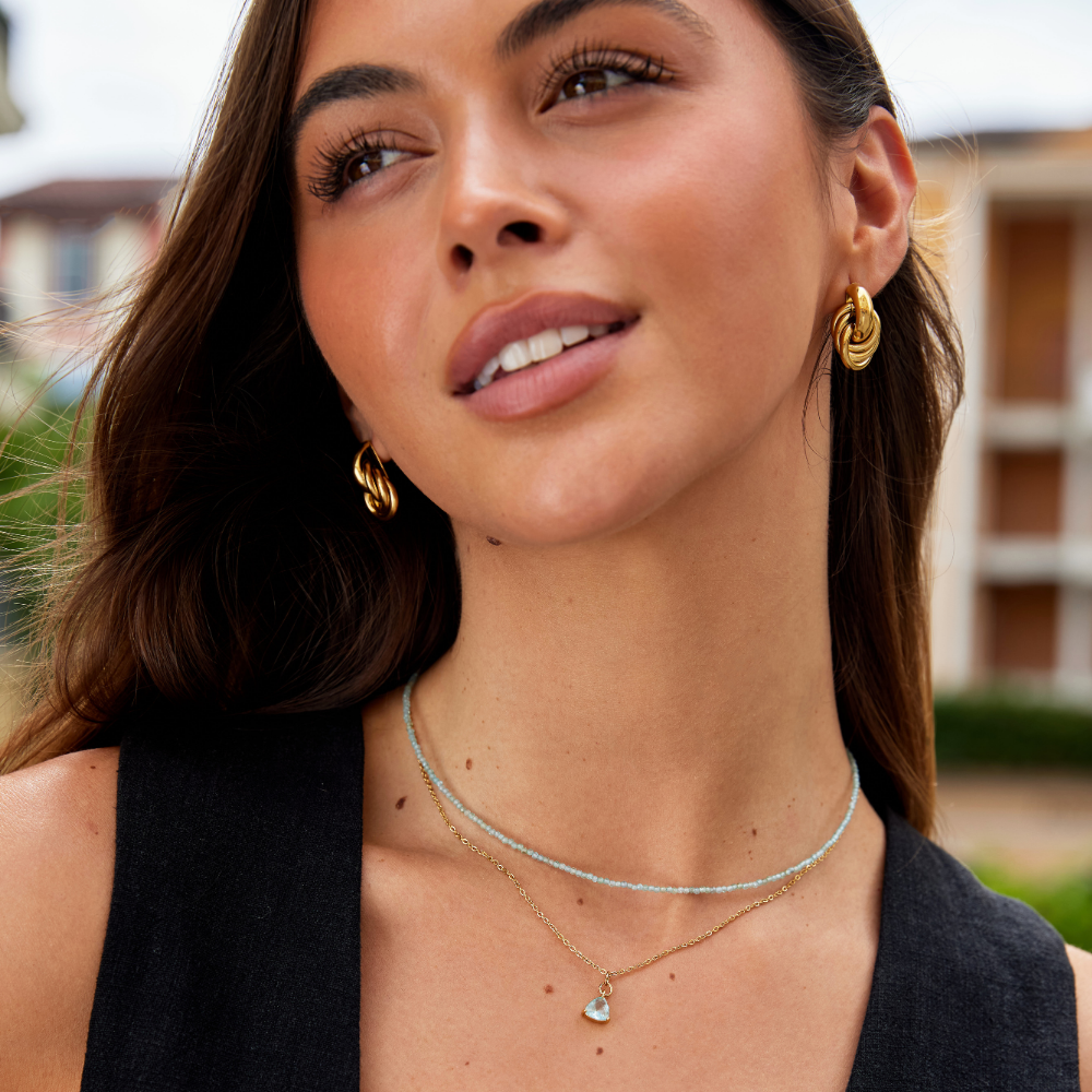 Marlena – Collana dorata con pendente geometrico