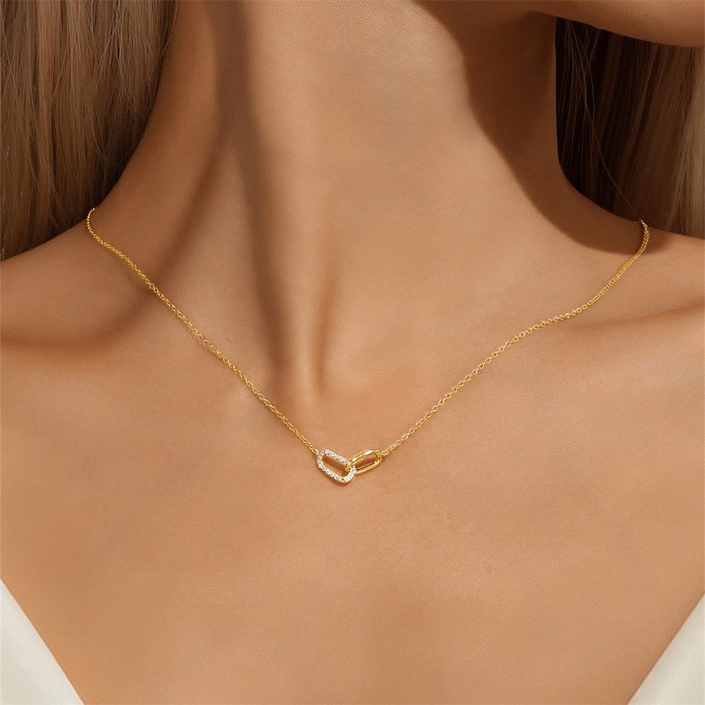 Carina – Collana delicata in argento con piccolo pendente circolare