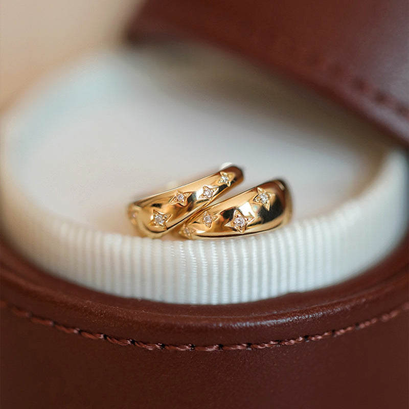 Johanka-Marie – Orecchini in argento con superficie lucente