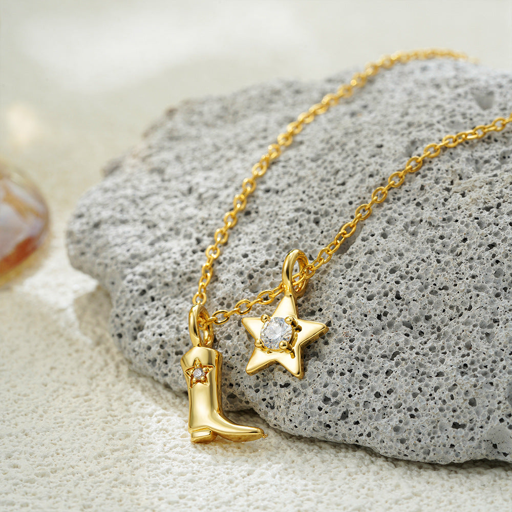 Johana – Collana delicata con pendenti dorati