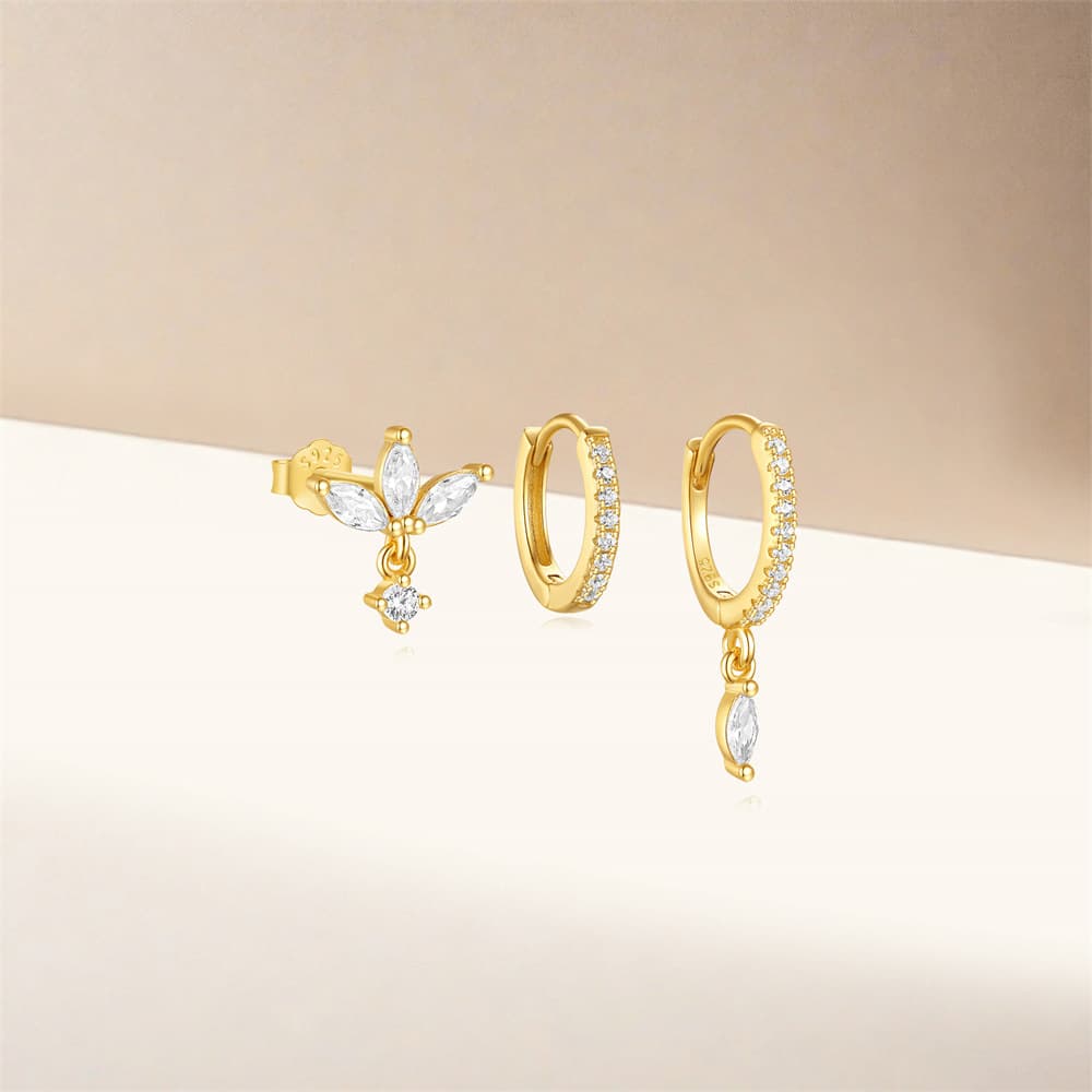 Sára – Delicati orecchini in oro con movimento discreto.