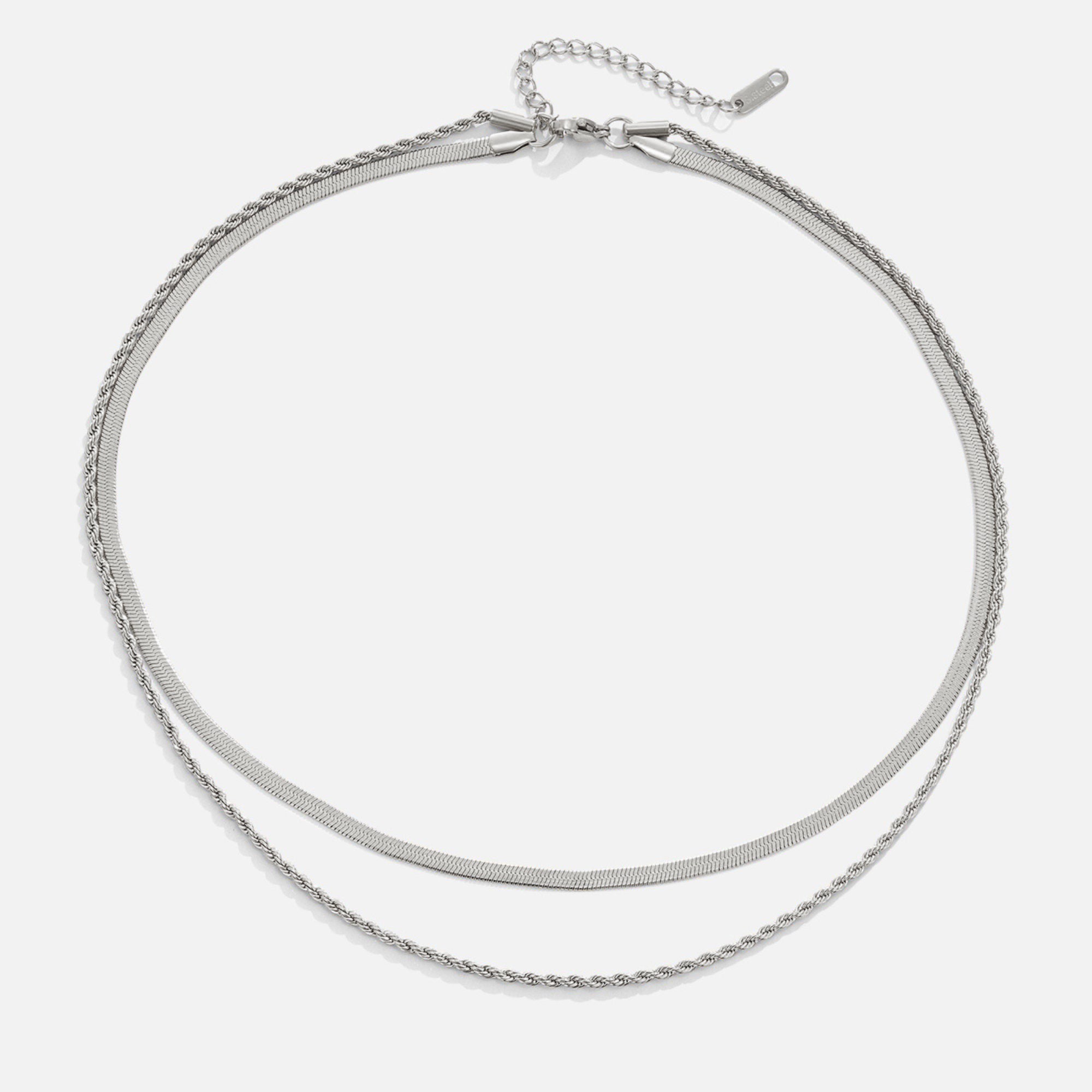 Sabina – Collana dorata con pendente circolare