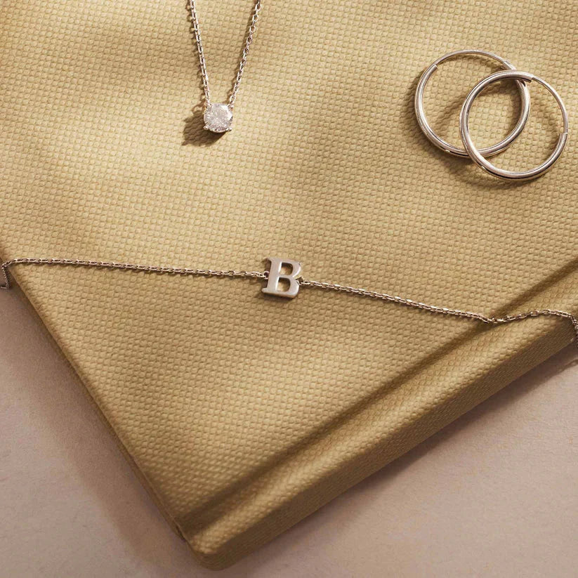 Vita Signa – Bracciale con iniziali